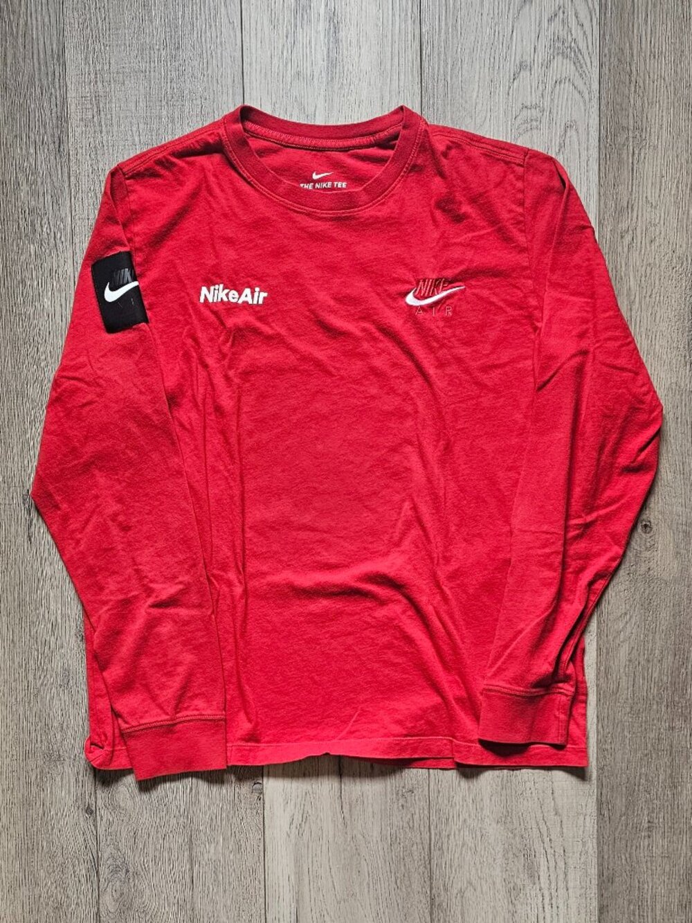 Nike Air Long Sleeve Shirt Men´s Red N Back Graphic Sleeve Patch Tee Size Large